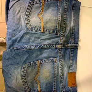 Men’s Guess jeans